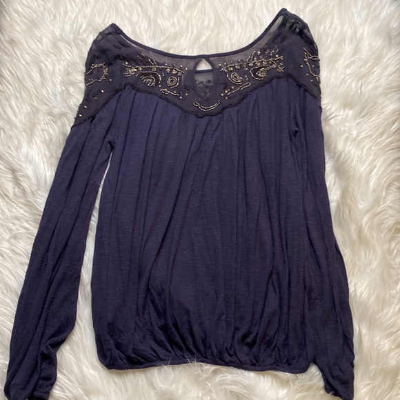 Free People Beaded, Flowey Sleeved Blouse w/ Keyhole neckline on back - Picture 7 of 9